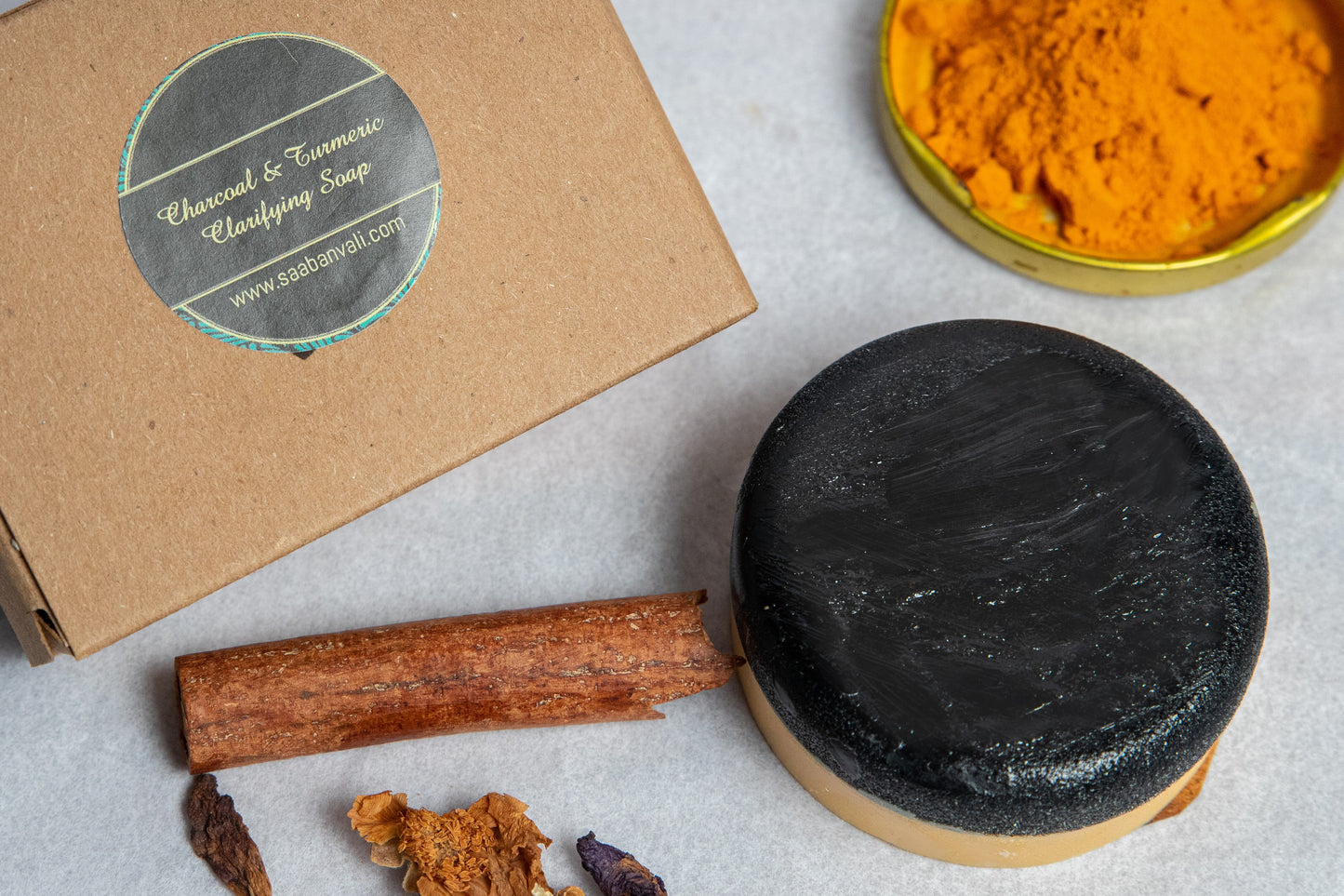 Charcoal & Turmeric Clarifying Soap